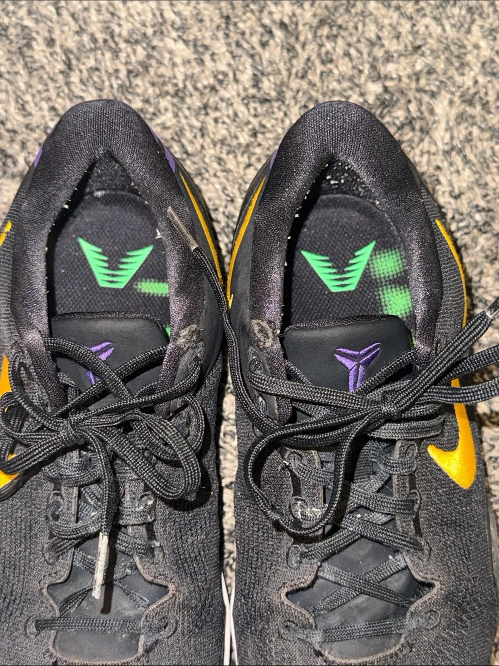 Nike Kobe Bryant Basketball Shoes Black Gold Purple Youth 7Y Women’s 8.5